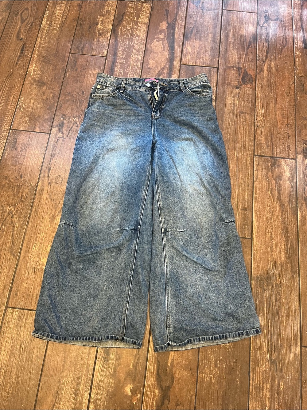 Edikted Wide-Leg Jeans in Blue Denim